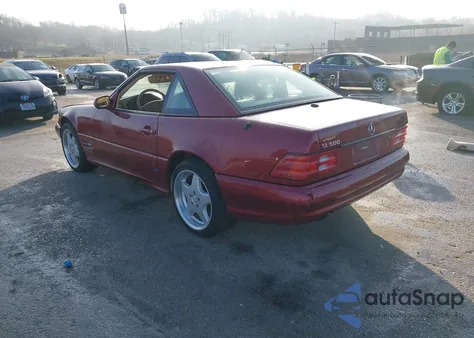 2000 Mercedes-Benz Sl 500 z USA, uszkodzony, nr VIN WDBFA68F7YF191037